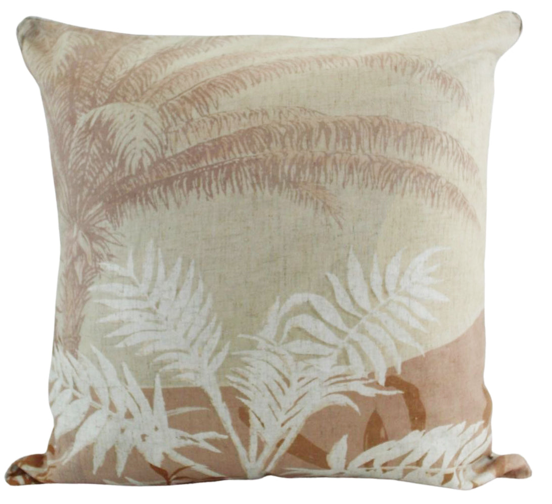 Queen LaTreefa Linen Cushion 50x50